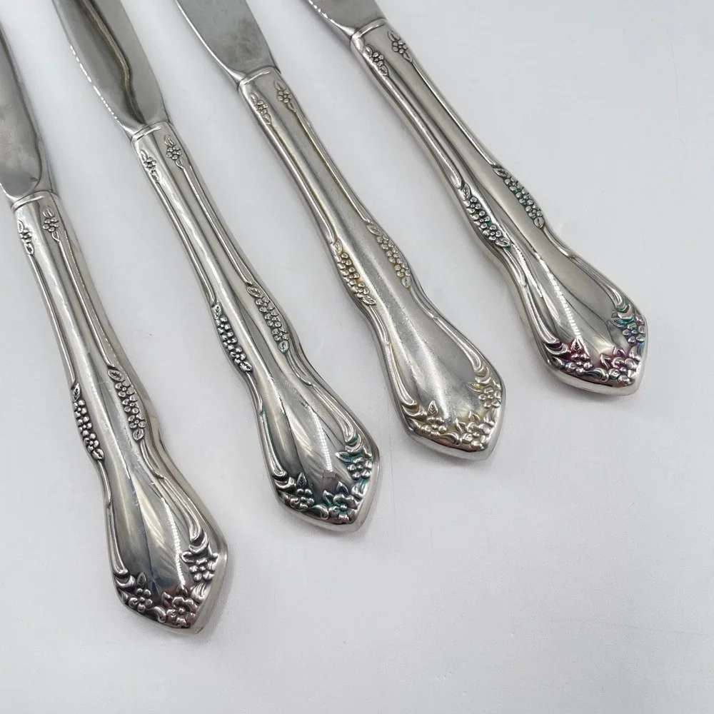 WM Rogers Oneida Mansfield Stainless Dinner Knives Vintage Set of 4 Glossy